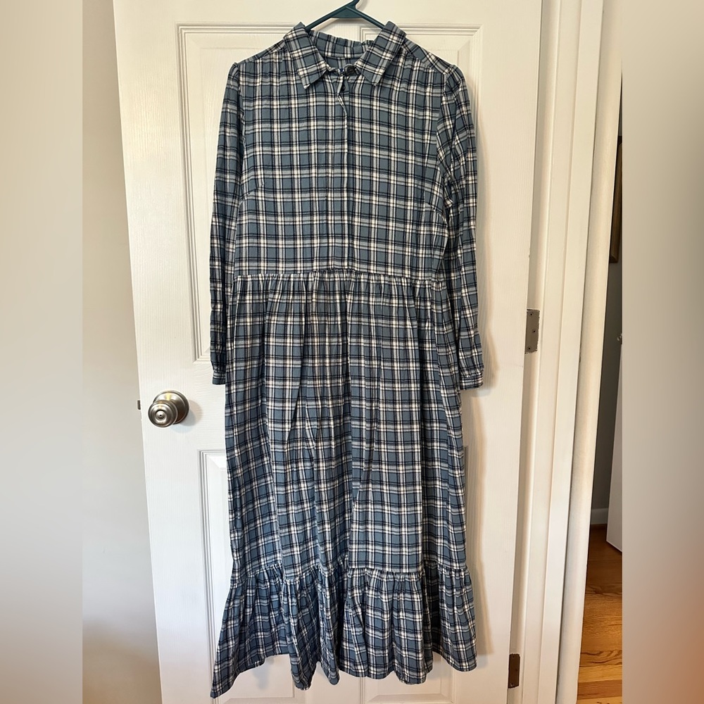 Maison Me Elizabeth Long Sleeve Collared Dress, Blue Check - Size M - EUC